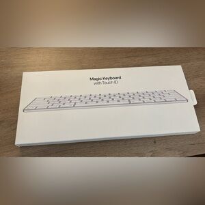 Magic Keyboard Touch ID
